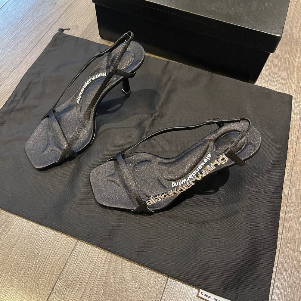 ALEXANDER WANG 85mm Ivy Sliding Logo Satin Sandals EU37 - Picture 5 of 9